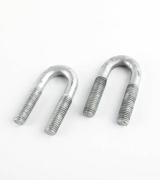 Cómo limpiar las manchas de óxido de los pernos en U